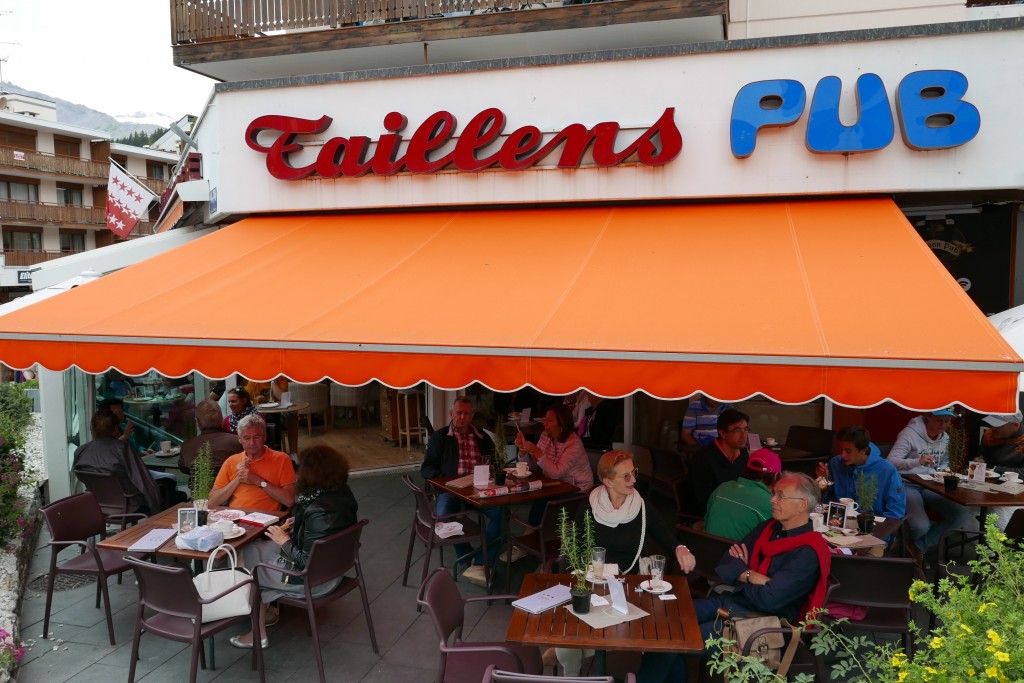 En terrasse chez Taillens © GP