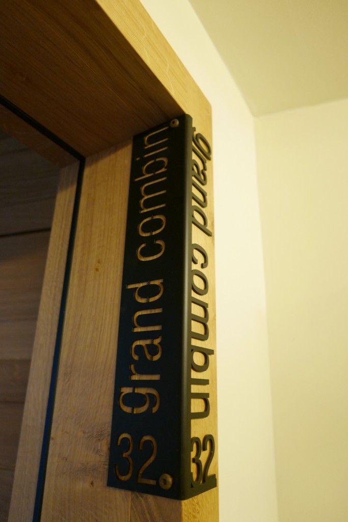 Porte d'une chambre © GP