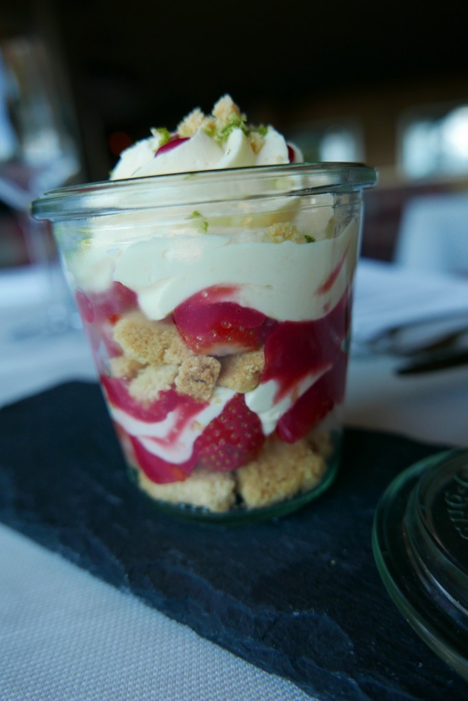 Tarte aux fraises en verrine © GP