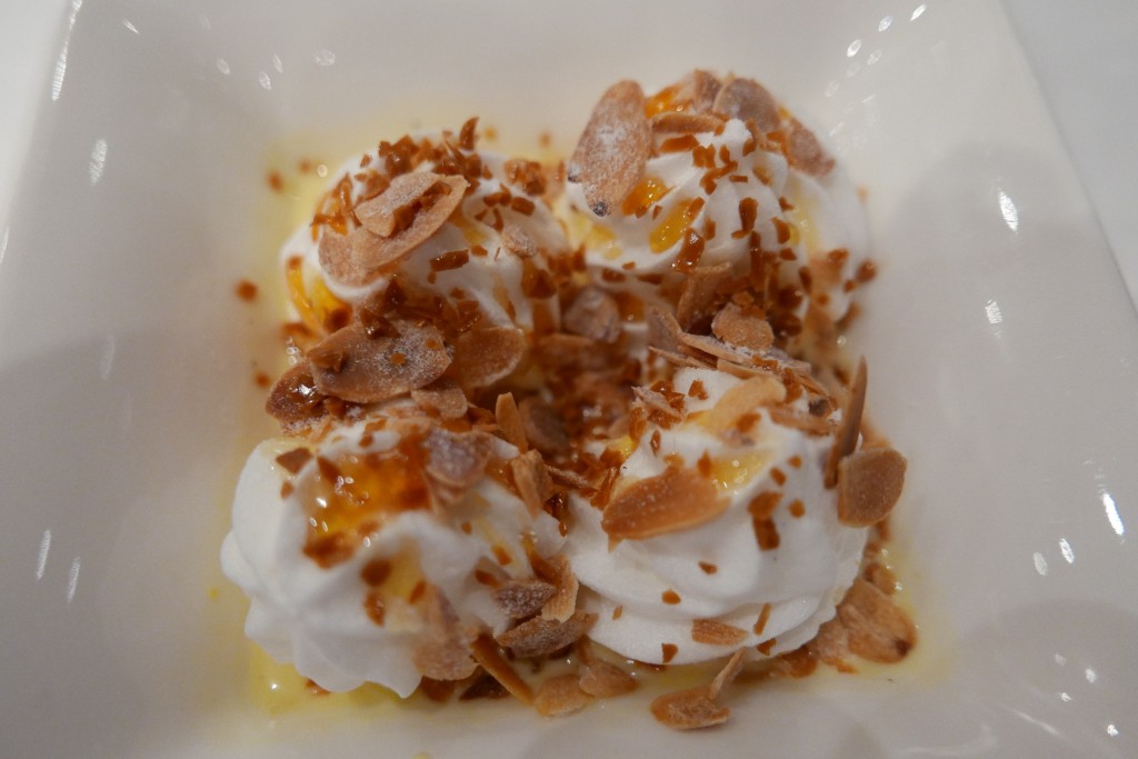 Oeufs en neige © GP
