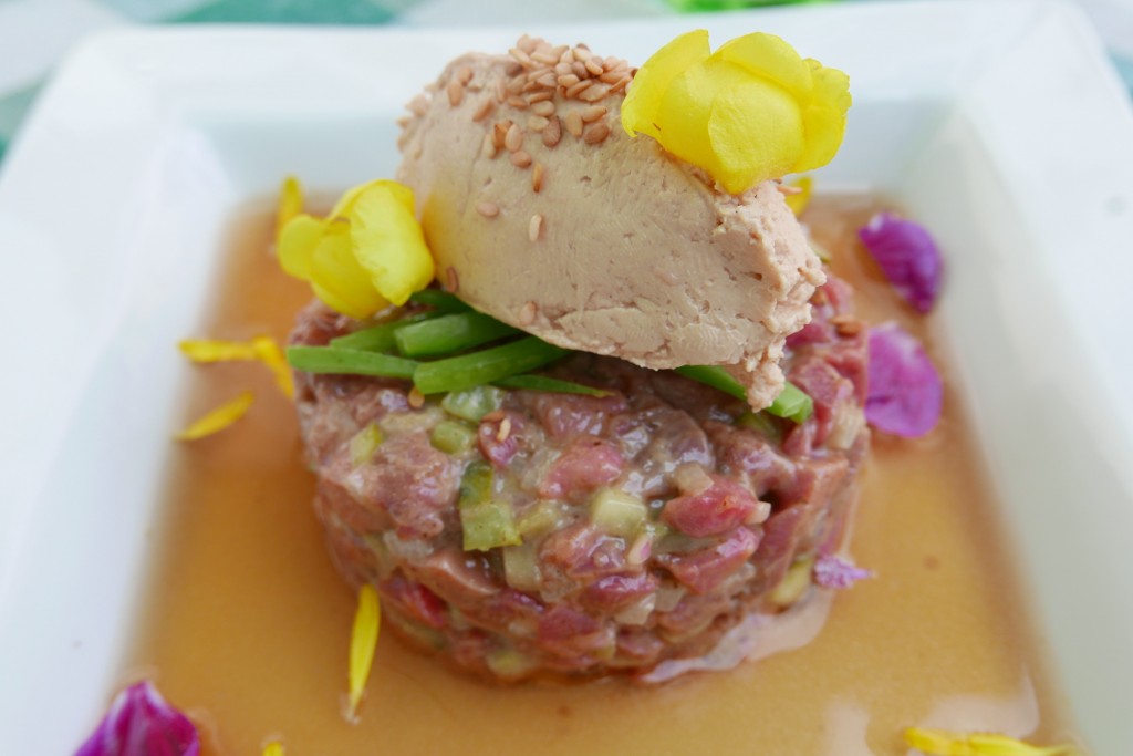 Tartare, mousse de foie gras, bouillon dashi © GP