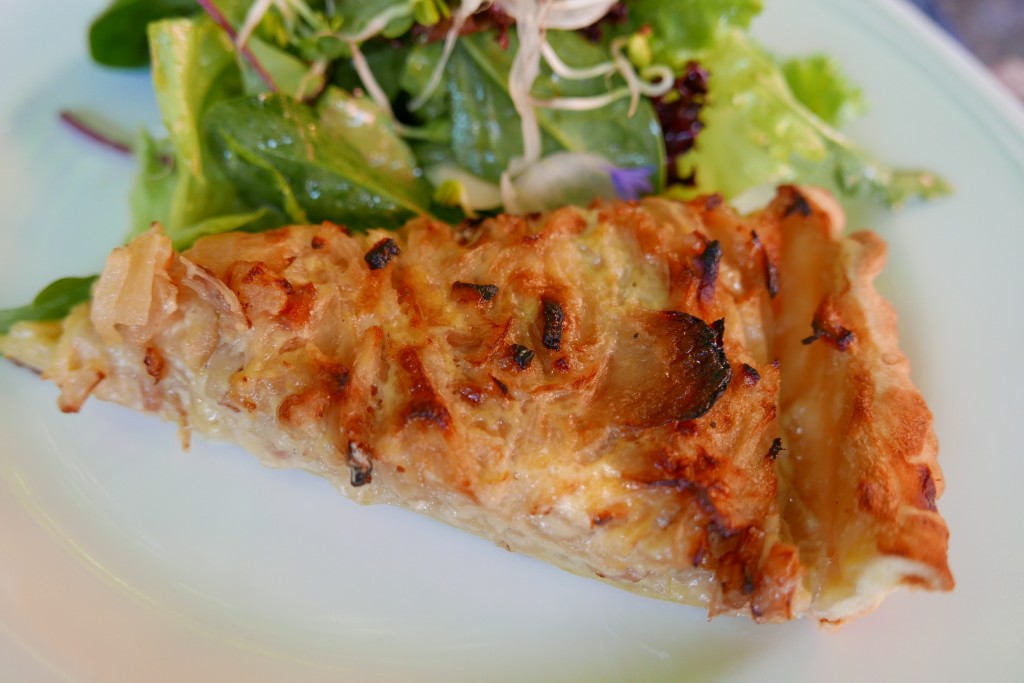 Tarte à l'oignon © GP