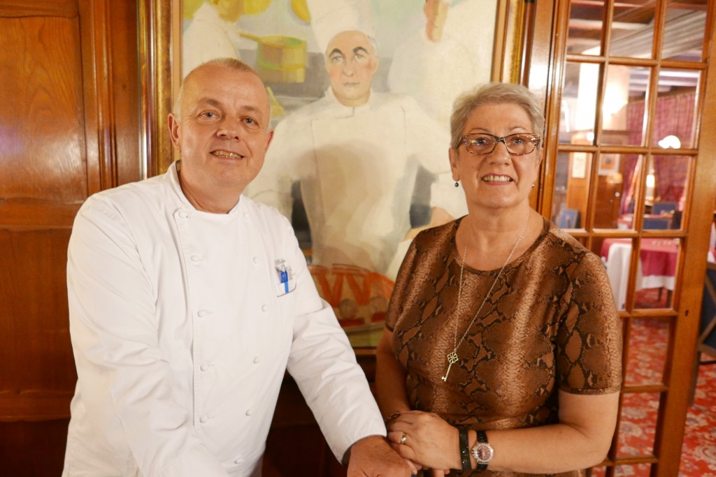 Philippe et Simone Gaertner sous l'oeil de Pierre © GP