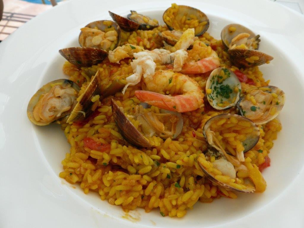 Paella de crustacés © AA