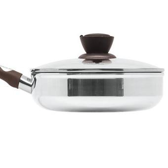 La sauteuse Cyril Lignac © DR