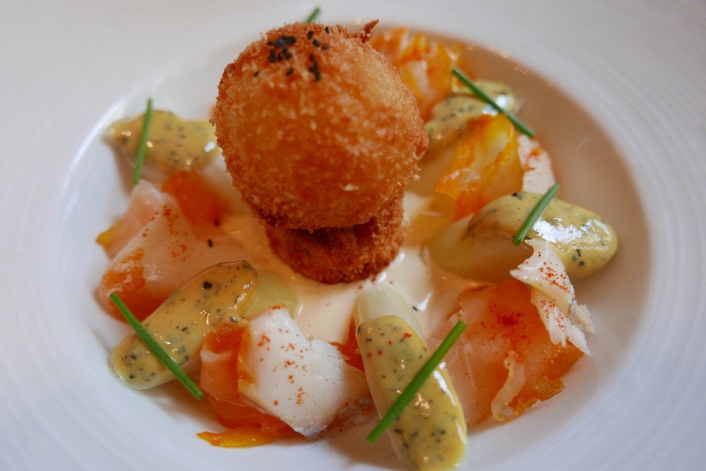 Oeuf, haddock, poireaux  © GP