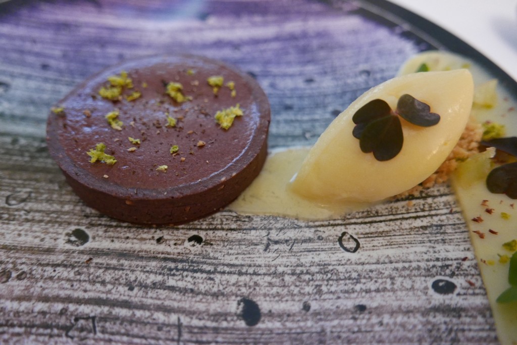 Tarte soufflée au citron et chocolat © GP