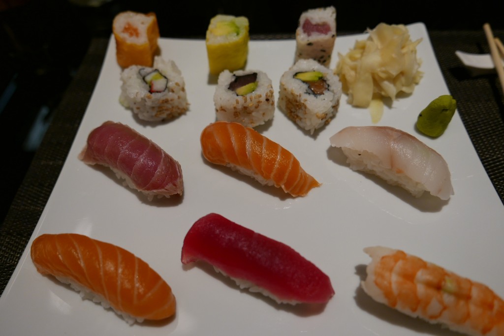 Assortiment de sushi et maki © GP