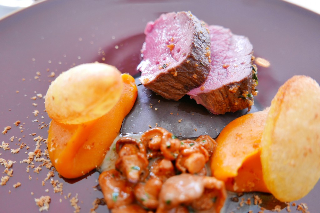 Dos de biche et pommes soufflées © GP