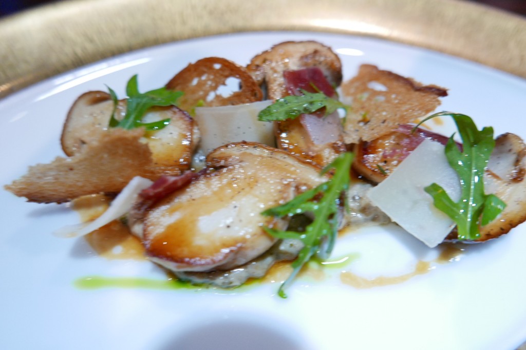 Cèpes et aubergines © GP