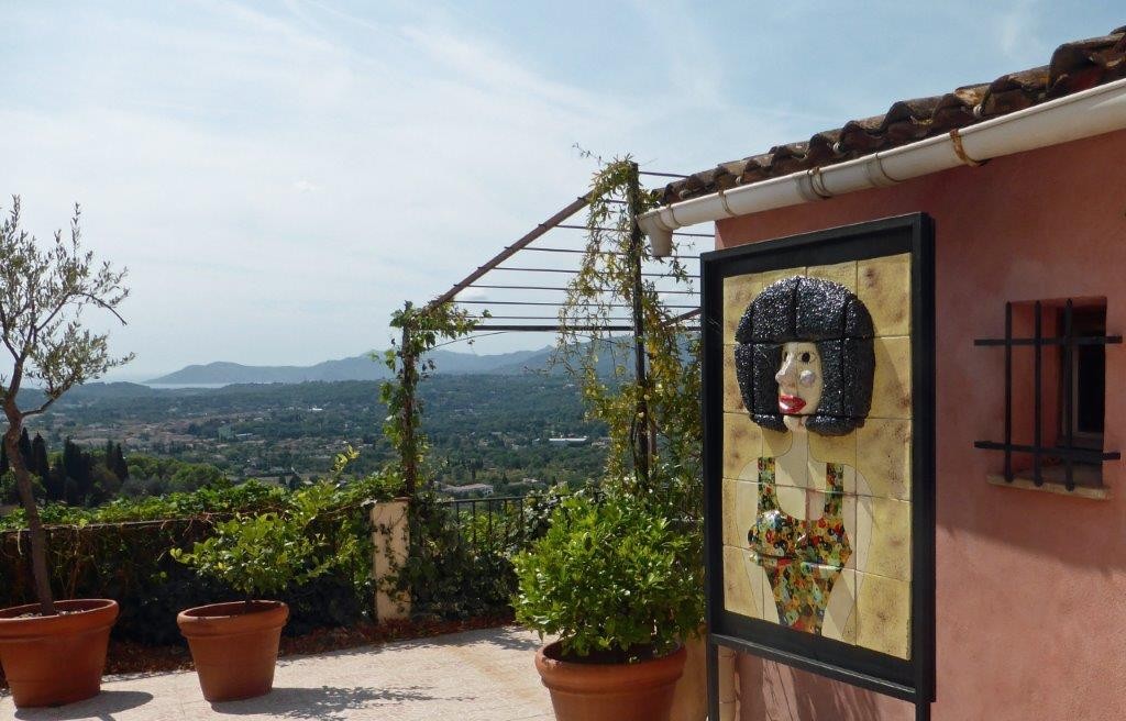 Vue sur Théoules © AA