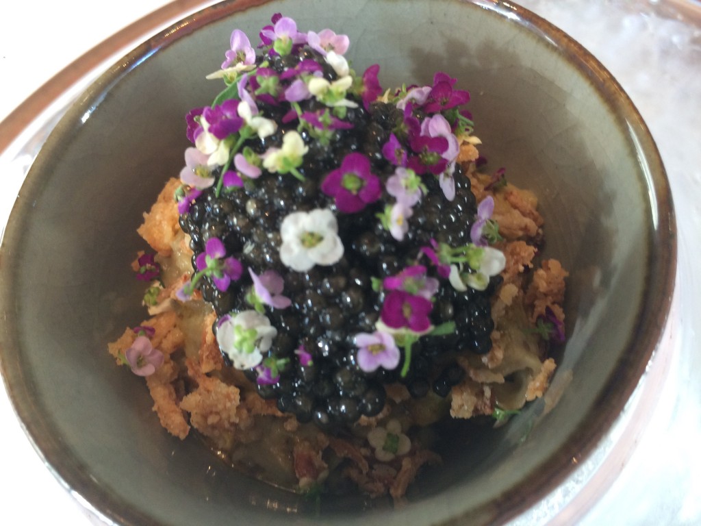 Aubergine et caviar © GP