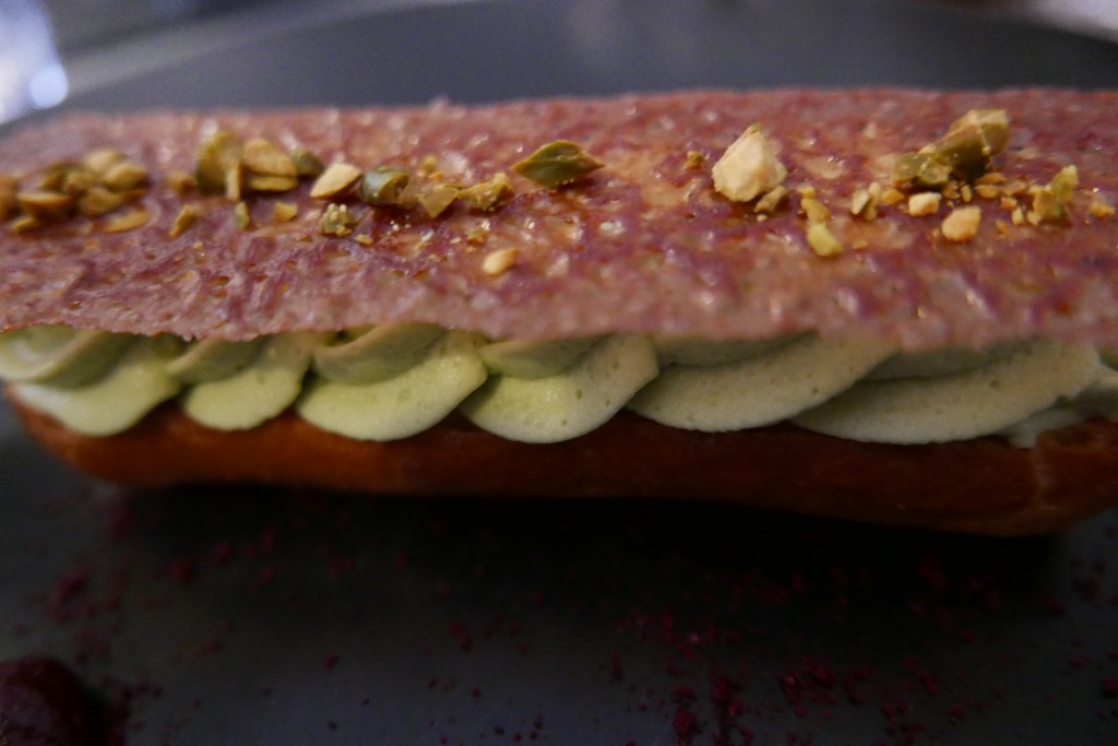 Eclair pistache © GP