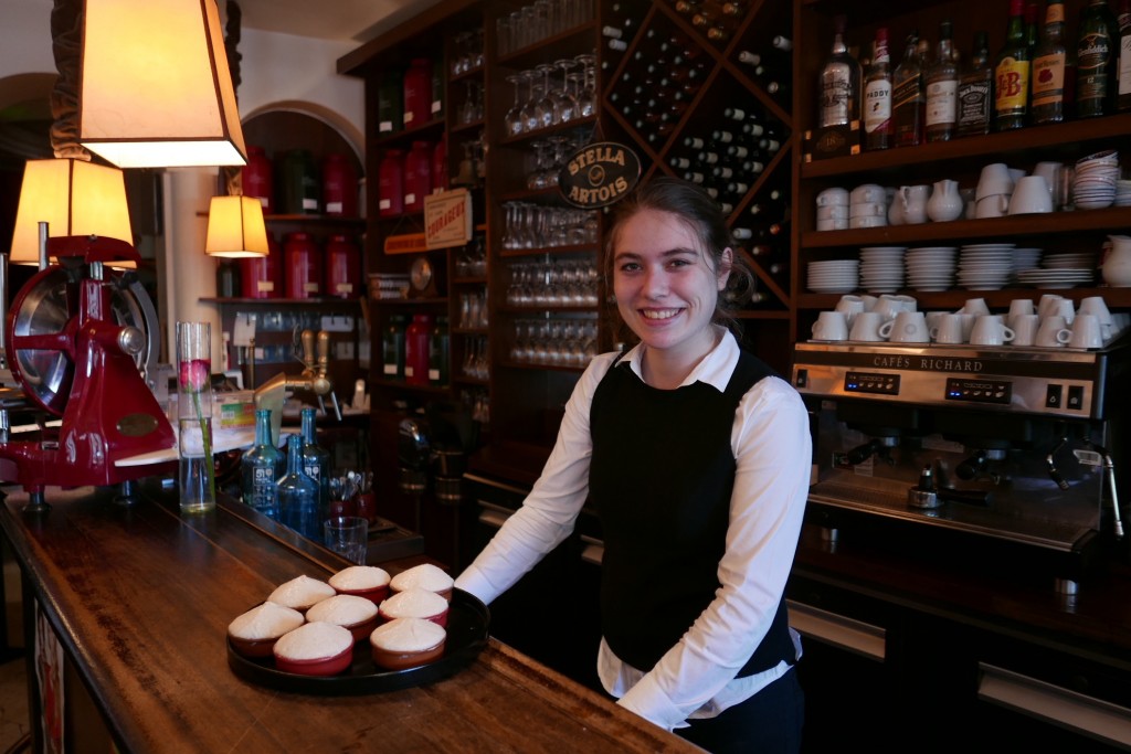 Au comptoir © GP