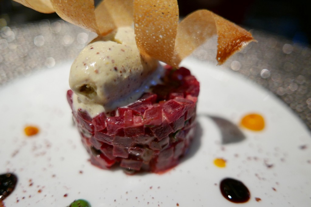 Tartare de betterave et sorbet moutarde © GP