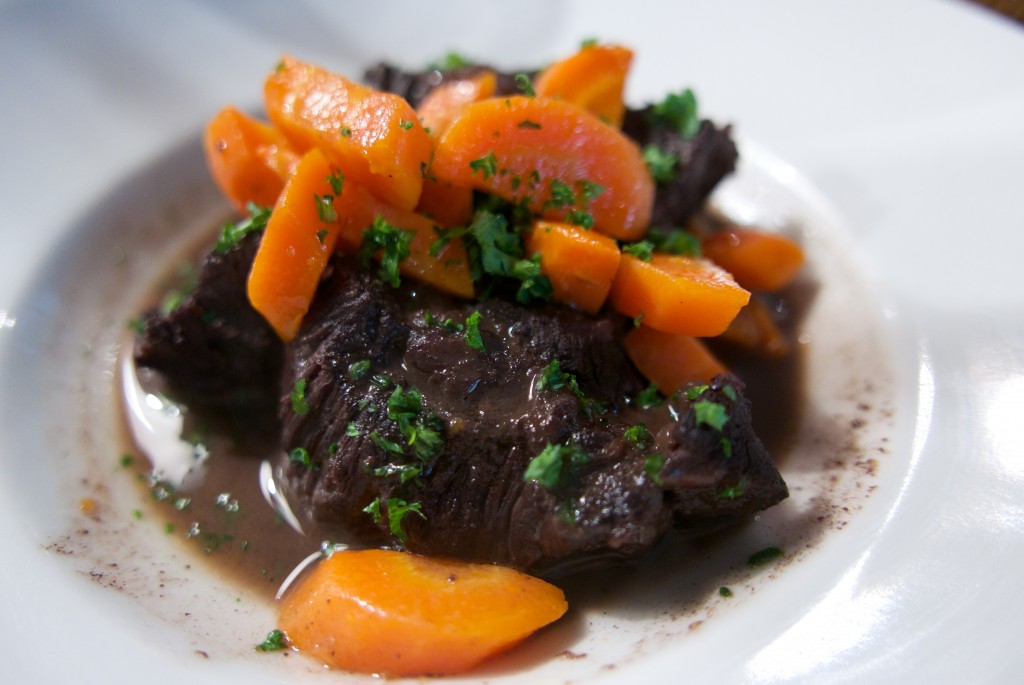 Joue de boeuf aux carottes © GP