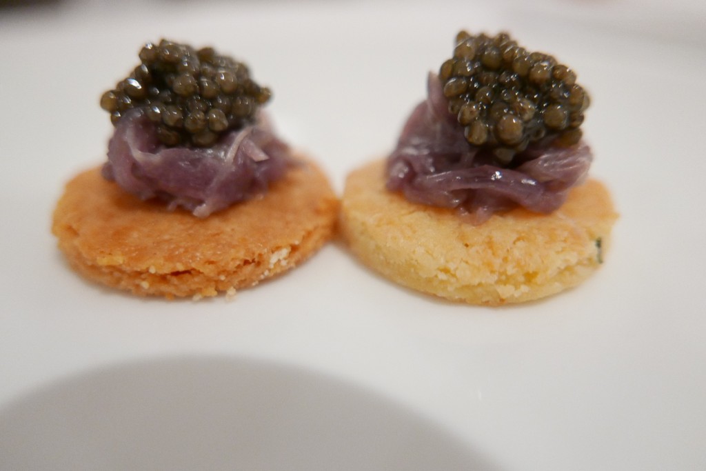 Pissaladière au caviar © GP
