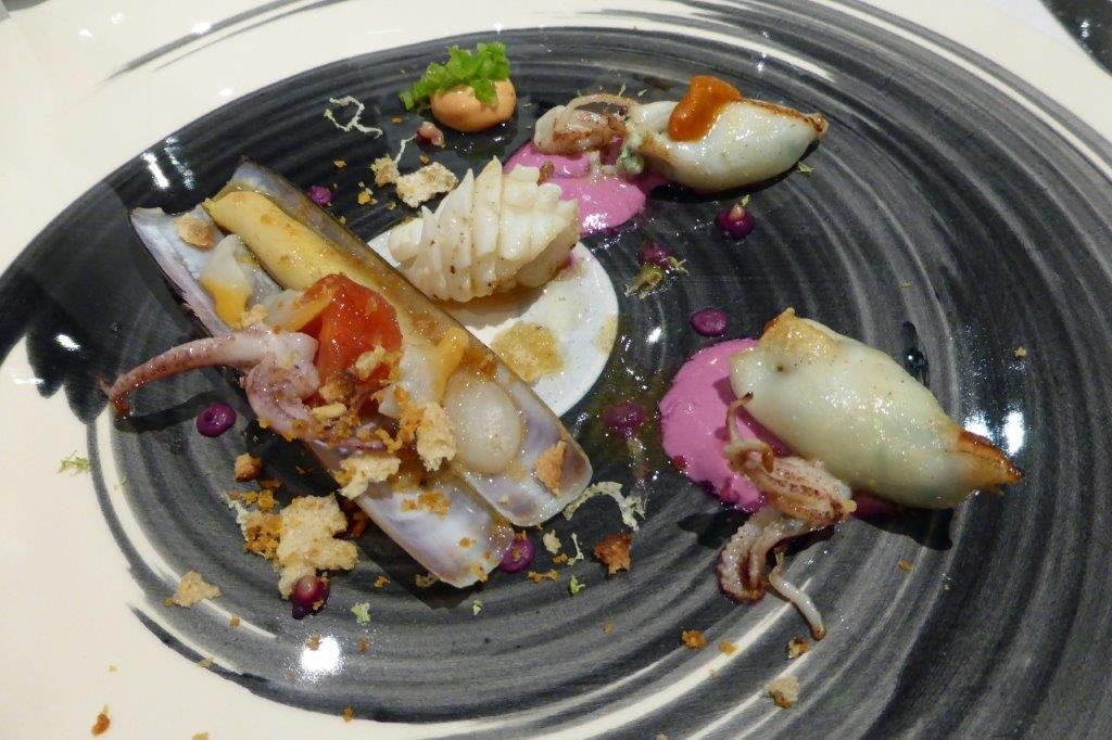 Cédrat, piste et coquillages © AA