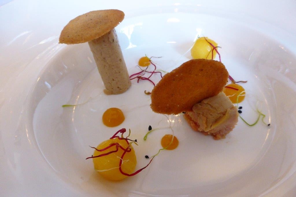 Declinaison de foie gras et mangue © AA