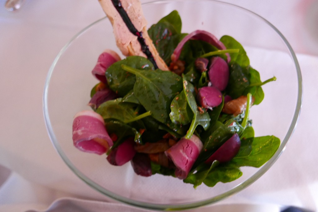 Salade de pousses d'épinard aux gésiers © GP