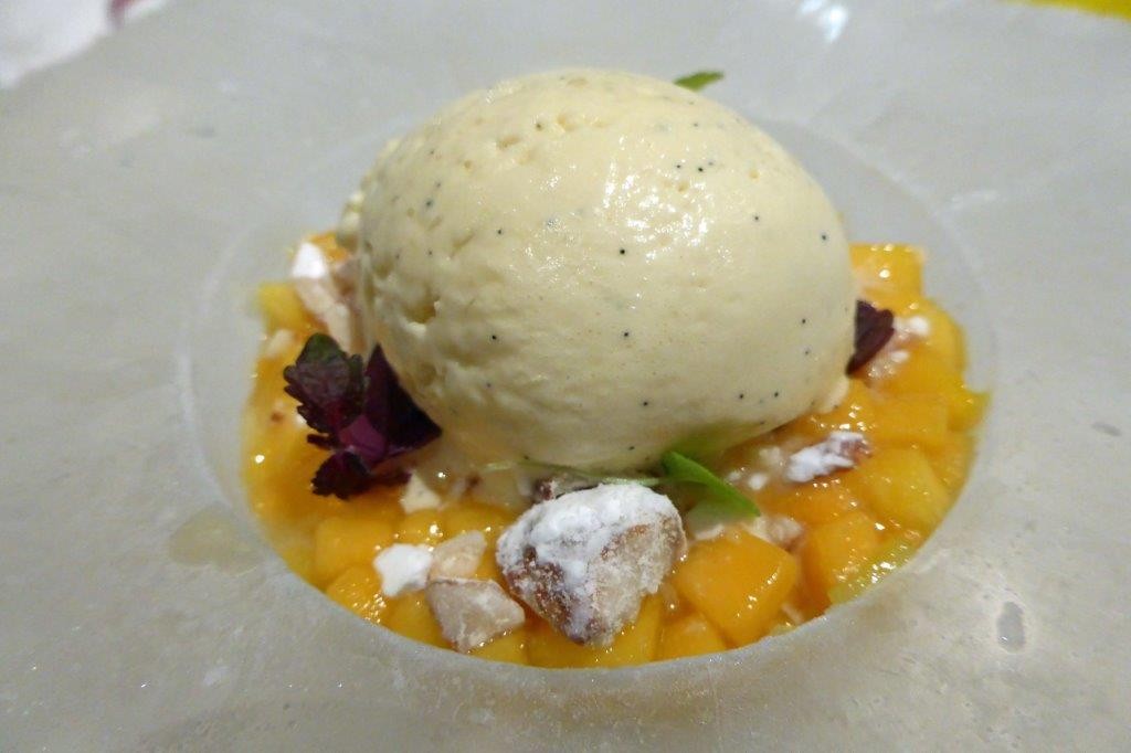 La mangue sphérique © AA