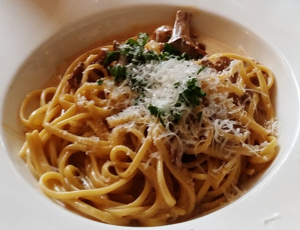 Linguine al funghi © SK