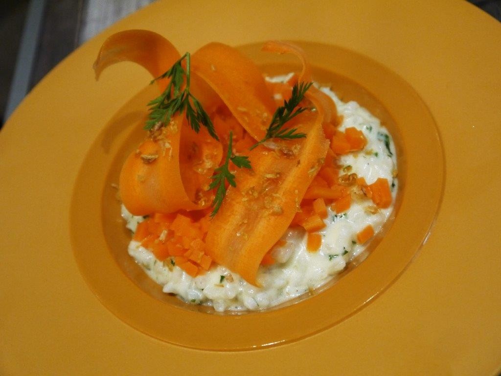 Risotto, comté, carotte, amandon © AA