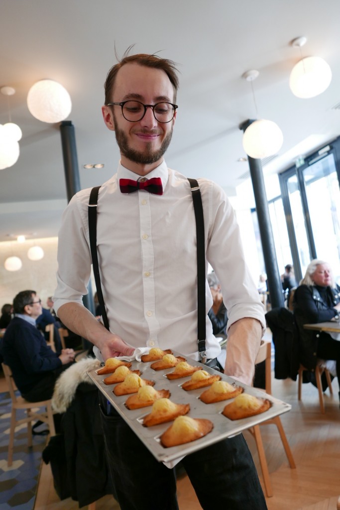 Le service des madeleines © GP