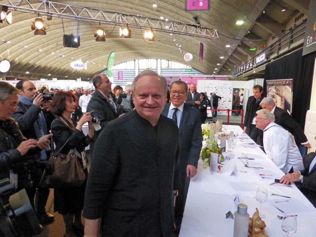 L'arrivée de Joël Robuchon © AA