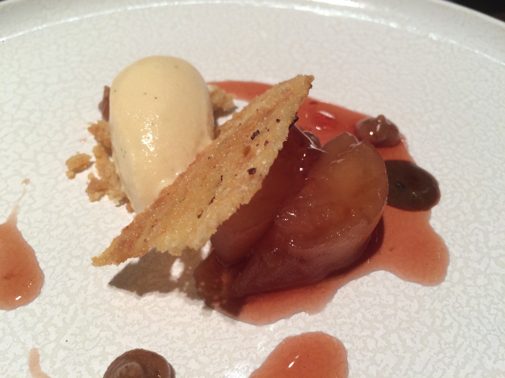 Pommes confites au vin de noix glace caramel © GP