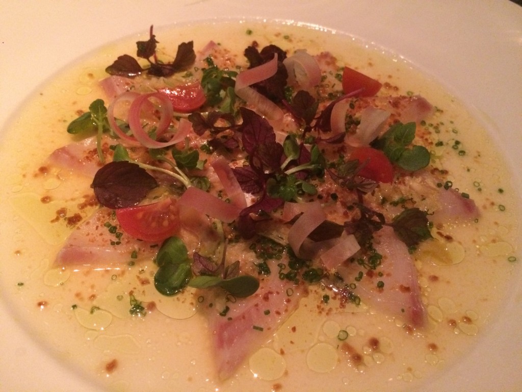 Sashimi de bar et miso croustillant © GP