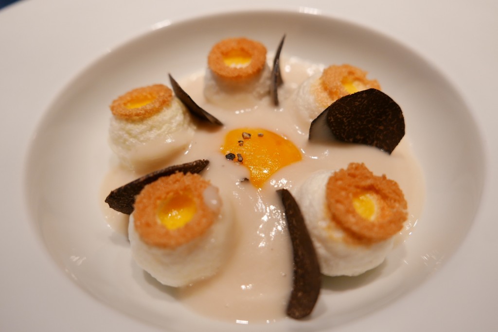 Oeuf en banc manger © GP