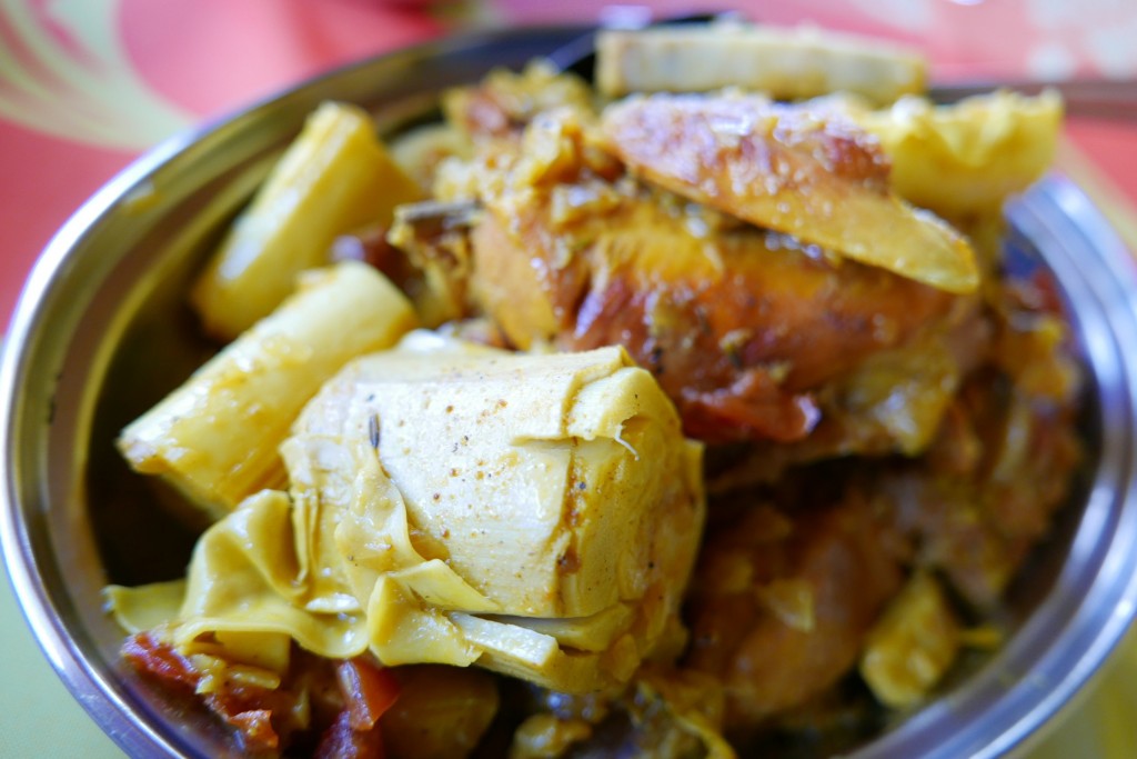 Poulet et palmiste © GP