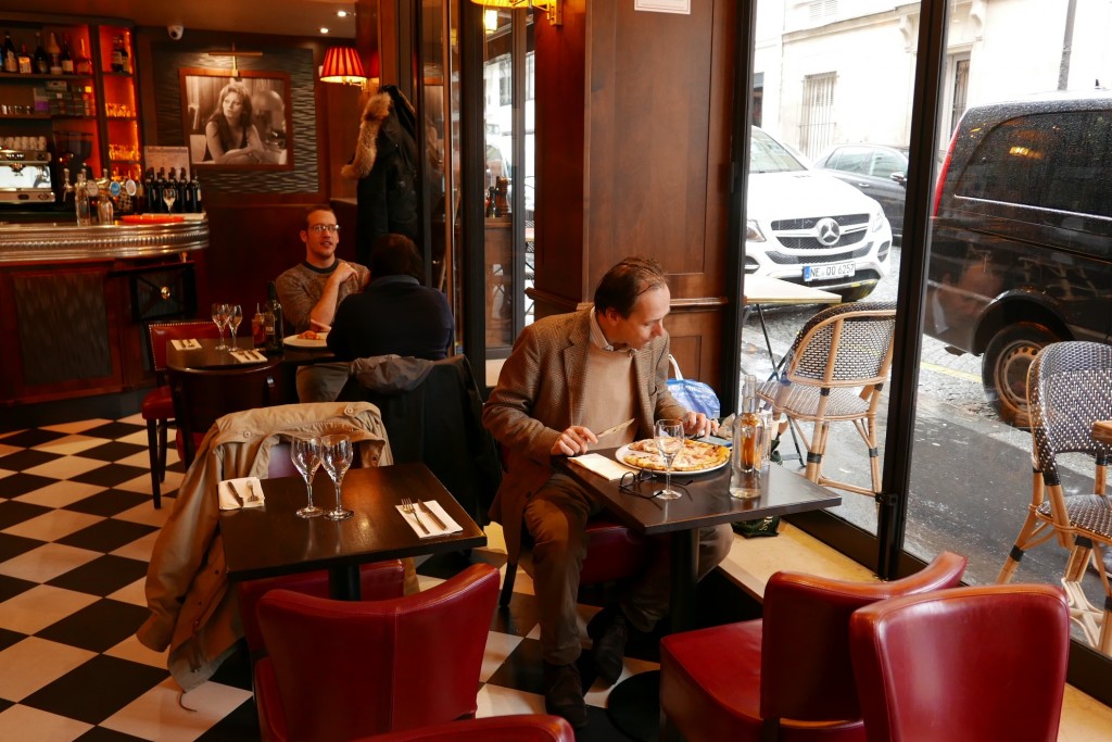 Une pizza l'après midi © GP