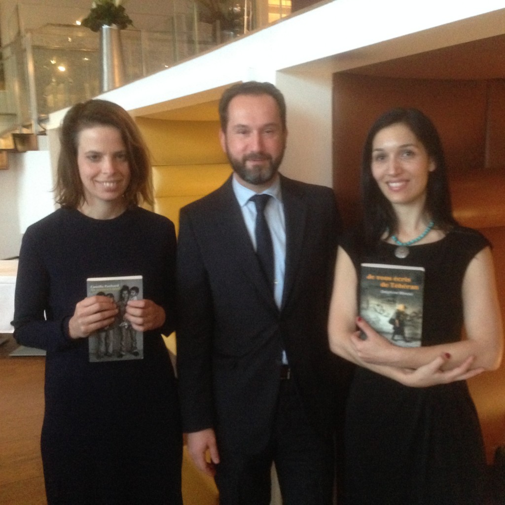 Camille Panhard, Bruno Franck et Delphine Minoui © AA