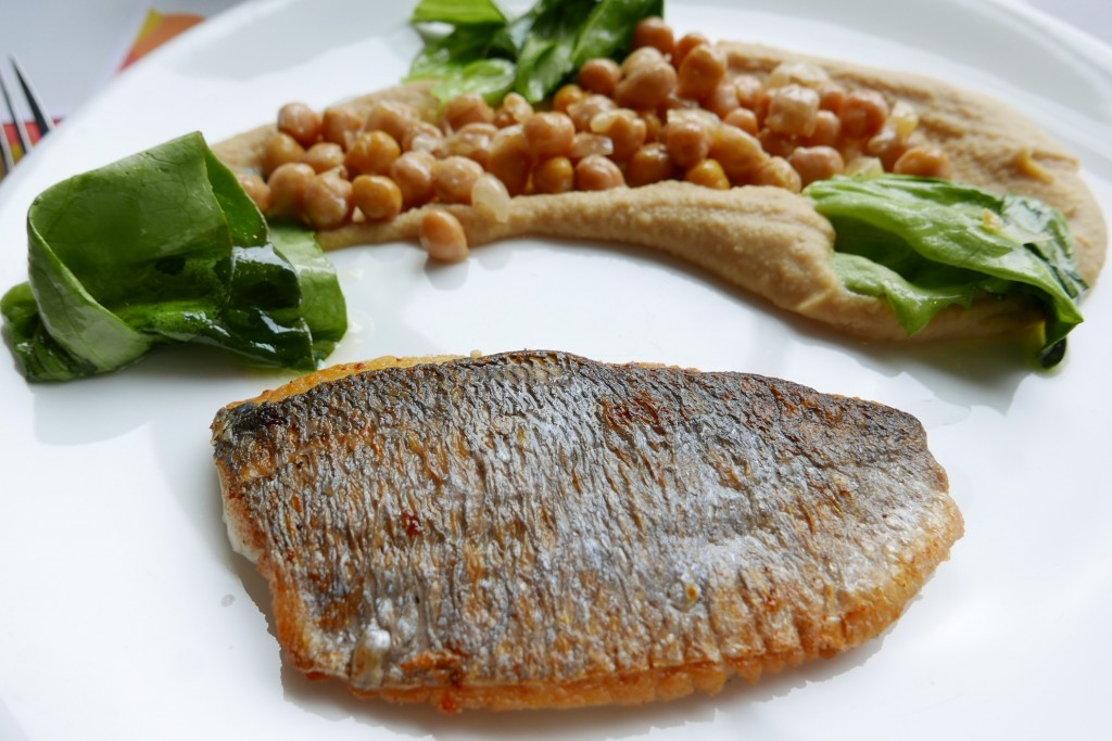 Daurade et pois chiches © GP