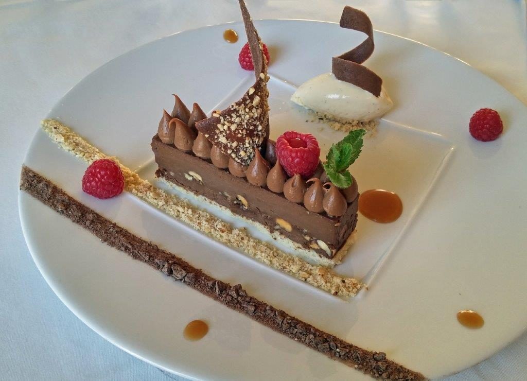 Entremet chocolat noisettes © AA