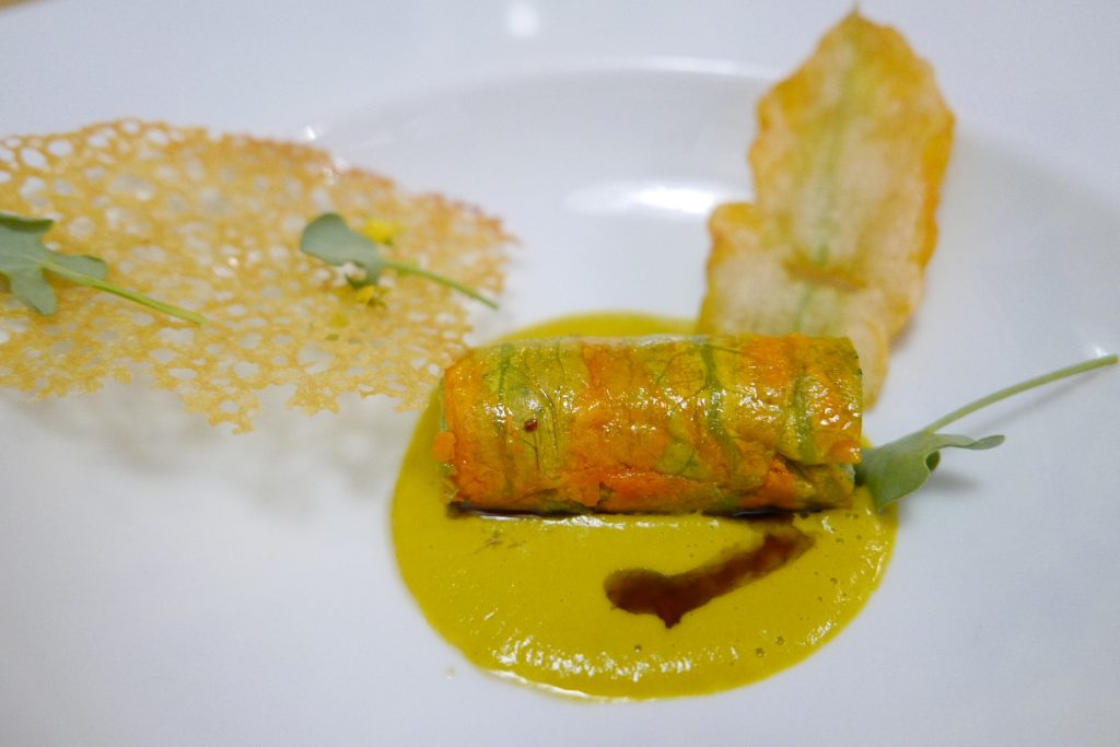 Cannelloni de fleur de courgette, chair de crustacé © GP
