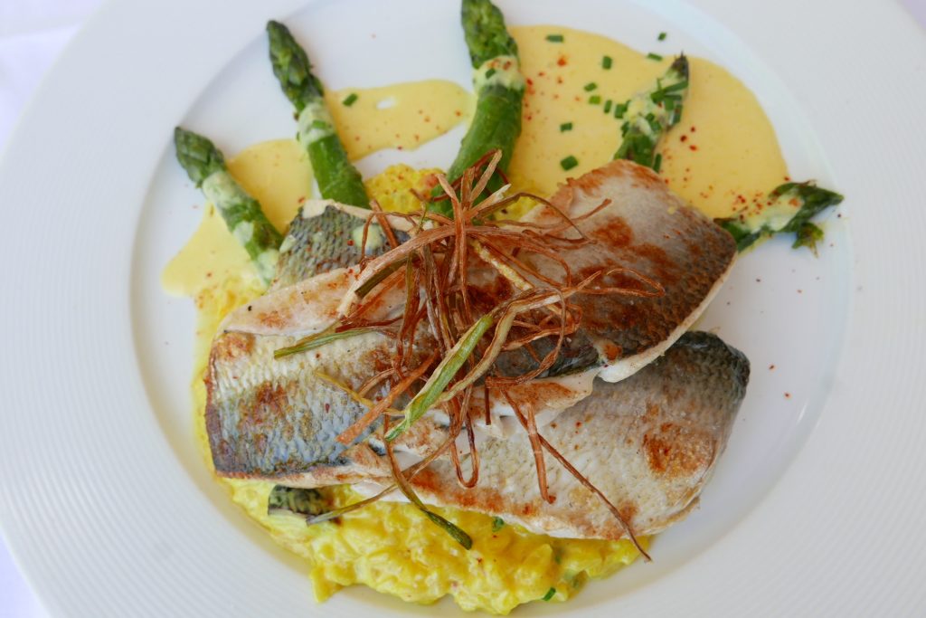 Féra et risotto façon paella © GP