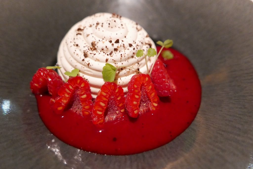 Pavlova framboises/café © GP