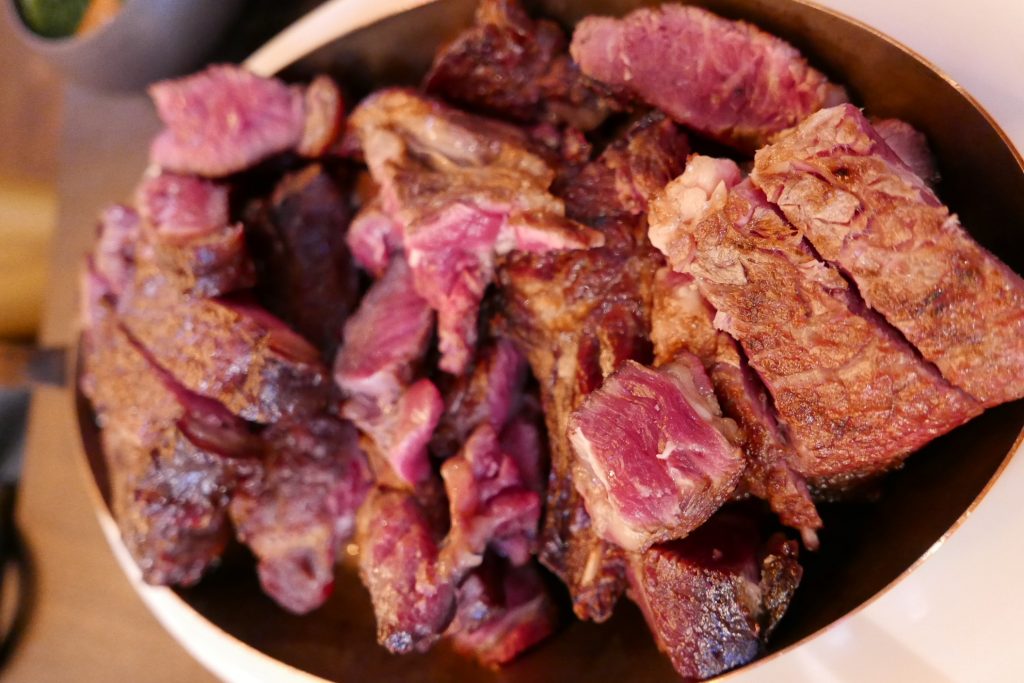 Dégustation des côtes de boeuf © GP