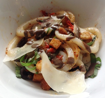 Poêlée de calamars à la provençaale © SK