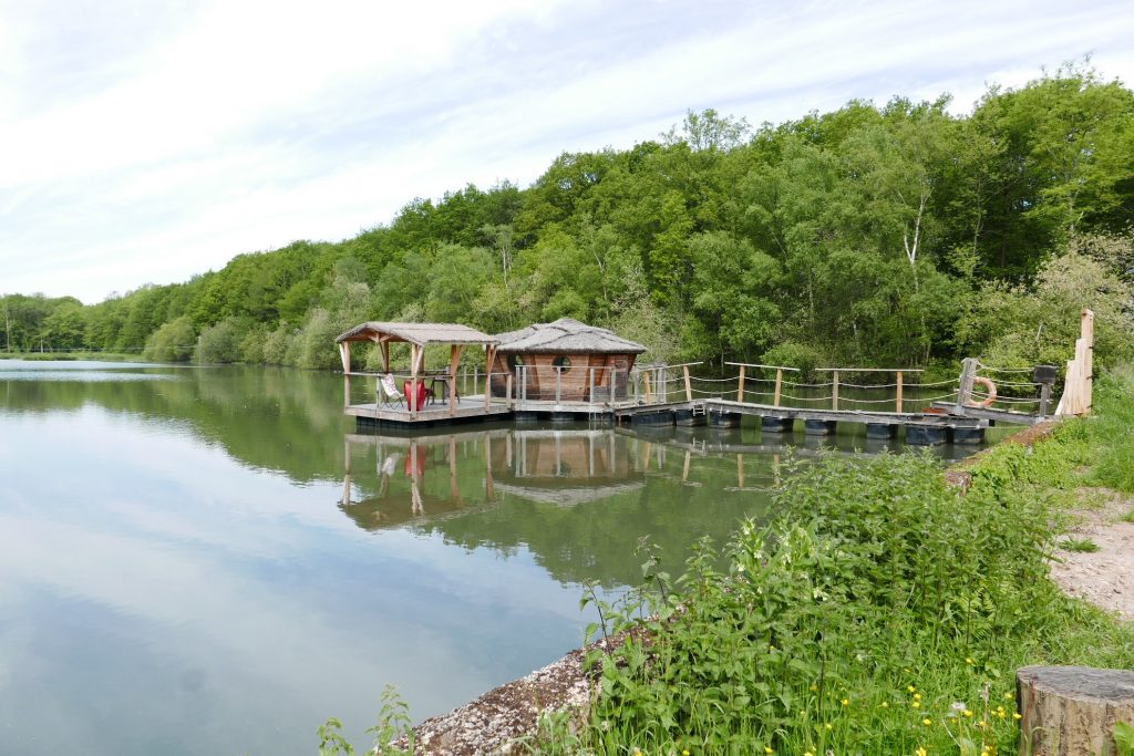 La cabane sur l'eau  © GP