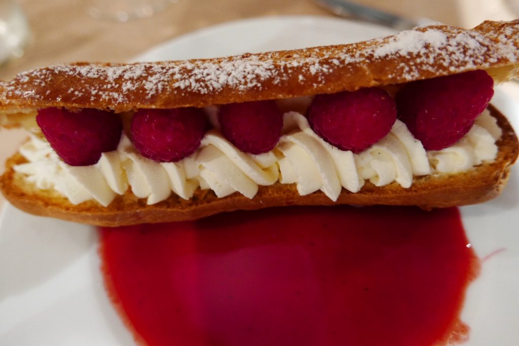 Eclair aux framboises © GP
