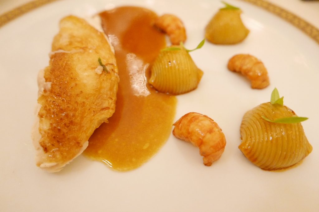 Volaille de Bresse, lumaconi, écrevisses © GP