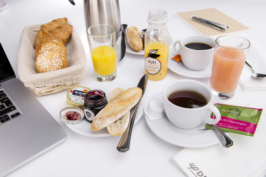 Un petit déjeuner gourmand © JPE