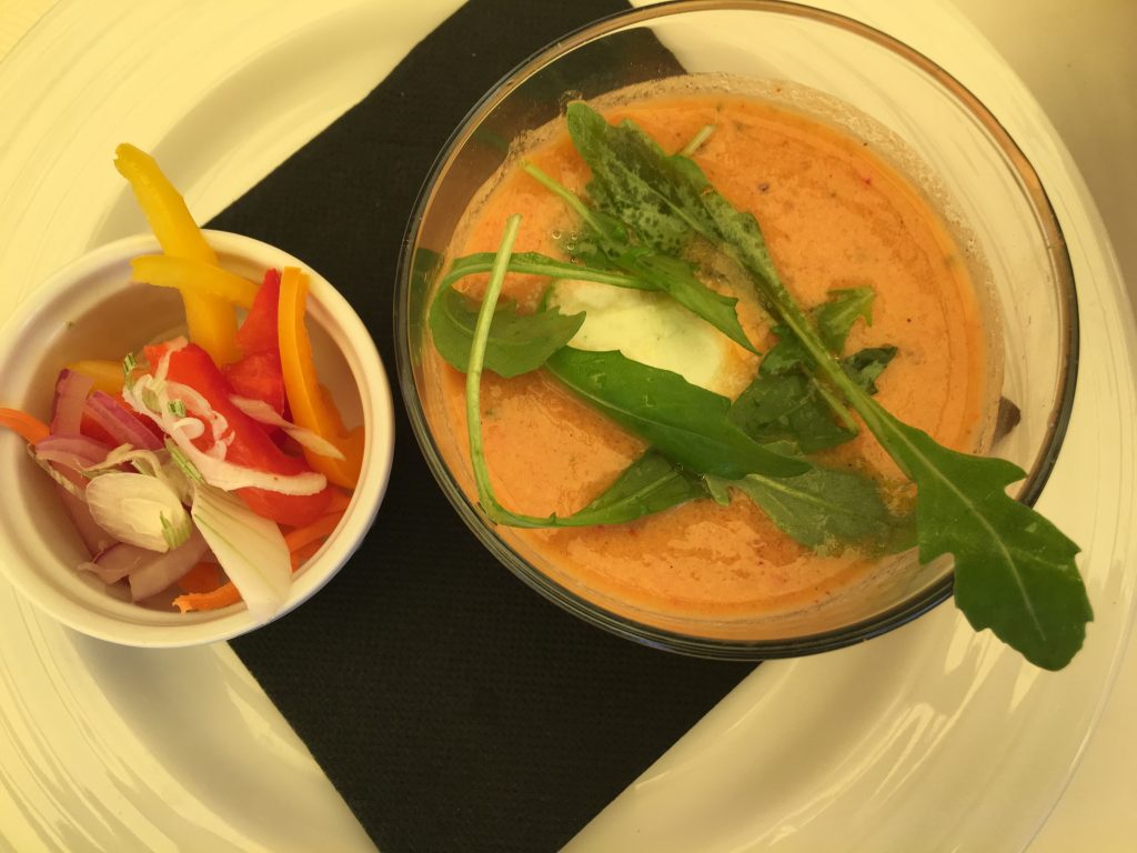 Gaspacho de tomate et chèvre © GP