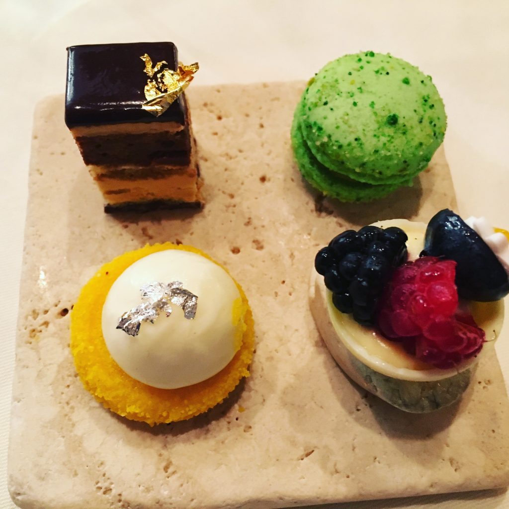 Petits fours © GP