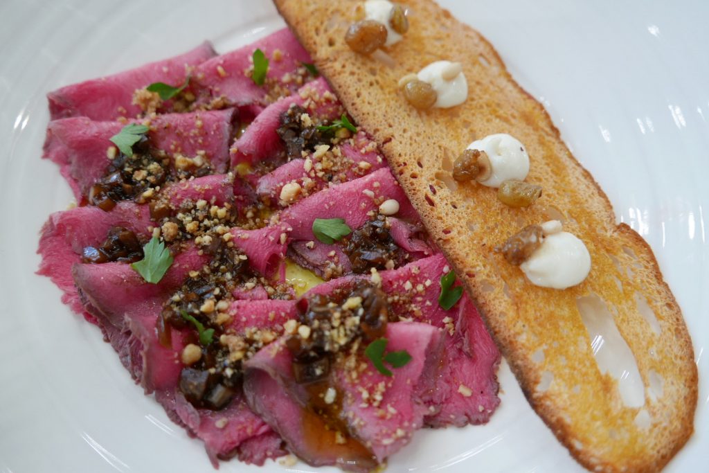 Carpaccio de boeuf à l'huile de truffe © GP