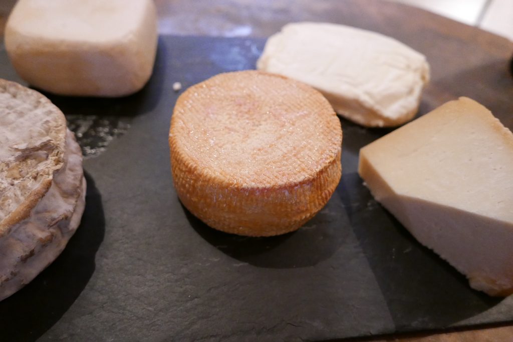 Les cinq terroirs du fromage corse © GP